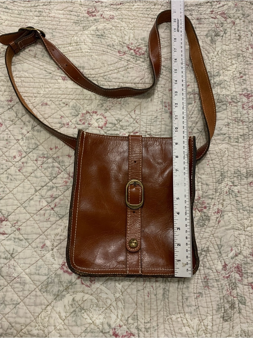 RARE Patricia Nash Venezia Cross body Pouch  in Heritage tan Leather